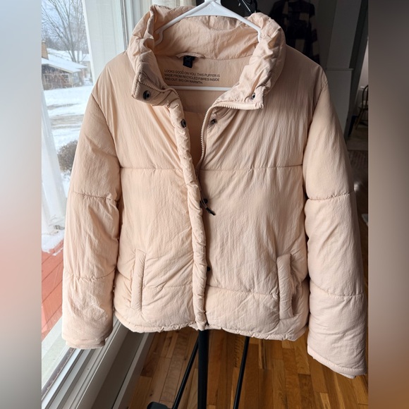Cotton On Jackets & Blazers - Cotton On Women's Cream Puffer Jacket